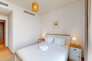 Palace Residences - Modern One Bedroom - Dubai - 3