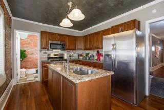 Entire loft downtown with free parking - Kansas City - 1