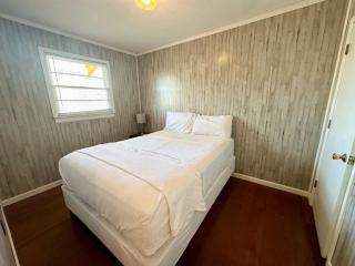 Cottage 11 Lees Ford Marina - 1