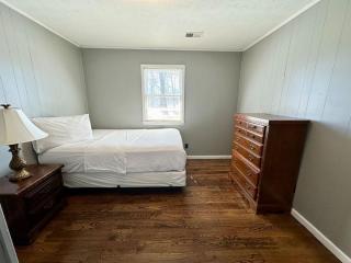 Cottage 17- Lees Ford Marina - 5