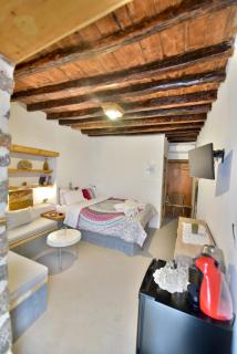 Mastoris Mansion - Hydra - 9