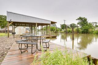 Dularge Copper Landing - Steps to Falgout Marina - 8