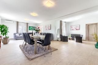 Ferienhaus mit Privatpool für 16 Personen ca 320 qm in Ližnjan, Istrien Südküste von Istrien - 1
