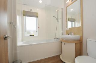 Lodge 66 at Riviera Bay Coastal Retreat - Brixham - 2
