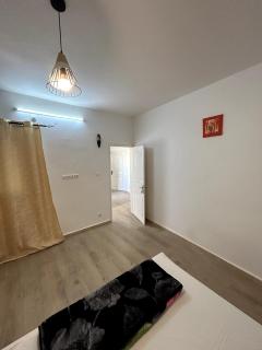Chambre privée avec SDB intérieure & Breakfast & Sans clim - Saint-Louis - 1