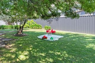 Charming 3-Bedroom Sandstone Haven with free wine - 6