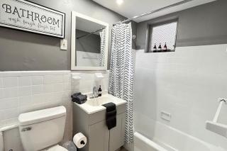 Tropical Studio Escape - Minutes from the Sand - Miami Beach - 3
