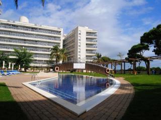 Beachfront Apartment with Pool and Garden S Abanell Blanes - 7