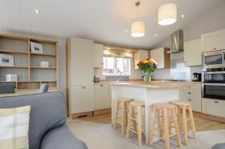 Lodge 69 at Riviera Bay Coastal Retreat - Brixham - 6
