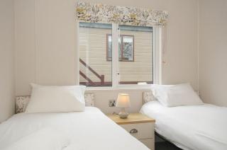 Lodge 69 at Riviera Bay Coastal Retreat - Brixham - 1