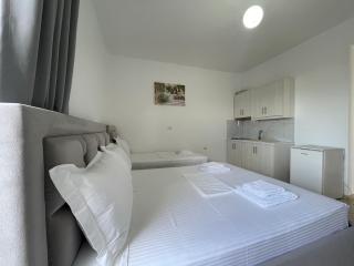 Joni Apartments - Ksamil - 1