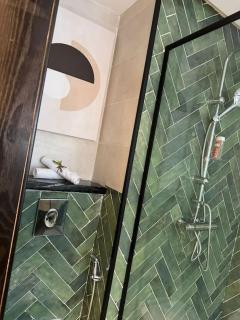 Lovely 2 Rooms & 2 Bathrooms (5P) - Casablanca - 5