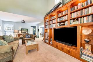 Spacious Home with Deck on Shores of Lake Wylie - York - 8