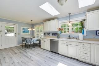 Spacious Home with Deck on Shores of Lake Wylie - York - 1