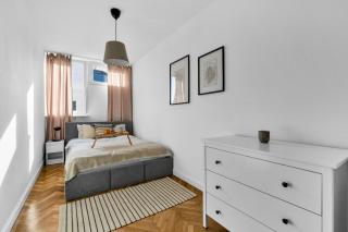 Warsaw Wola - 13th Floor, City View, Metro Nearby - by Rentujemy - 9