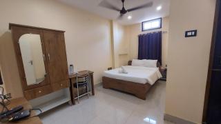 Hotel Hari Gayatri Regent - Guwahati - 5