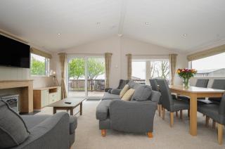Lodge 64 at Riviera Bay Coastal Retreat - Brixham - 7