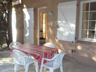 Mas avec 3 chambres, jardin, piscine, tennis et proche plage à La Croix-Valmer - FR-1-100-152 - La Croix-Valmer - 0