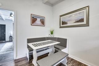 Fort Walton Beach Townhome Less Than 1 Mi to Downtown! - Fort Walton Beach - 2