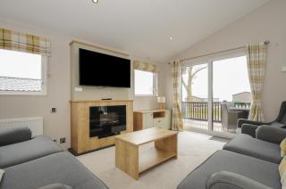 Lodge 68 at Riviera Bay Coastal Retreat - Brixham - 7