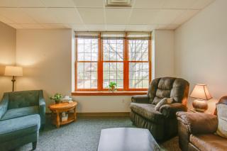 Pet-Friendly New Kensington Apt with Shared Perks - New Kensington - 6