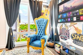 New How We Roll Rooftop - Hot Tub with Views - 13 Beds - Nashville - 6