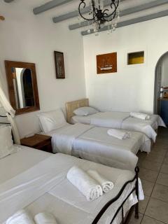 Harry’s studio - 3