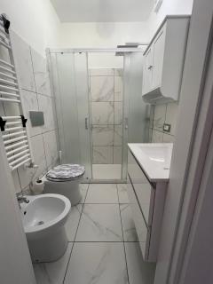 Montenero Suite - Milan - 5