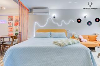 The Moose #10 - Stylish Loft with King Bed, Free Parking & Wi-Fi - Memphis - 3