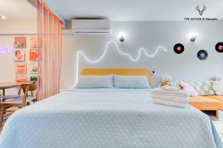 The Moose #10 - Stylish Loft with King Bed, Free Parking & Wi-Fi - Memphis - 4