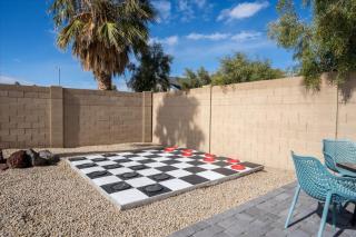 Phoenician Sunrise - Theatre and Game Room, Pool - Phoenix - 7