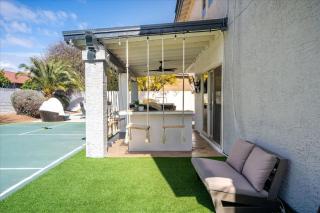 Pickle Ball, Pool, Outdoor Bar with Swings, Games, Bocce - Phoenix - 7