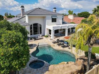Two Separate Game Rooms, Heated Pool, Spa, B-ball Court - Mesa - 0