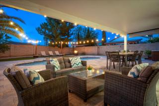 Sun-Kissed Scottsdale Sanctuary - Phoenix - 2