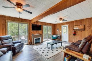 Fire Pit and Community Perks Murphy Family Cabin! - Murphy - 5