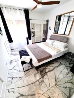 T2 neuf centre ville Saint Raphaël avec terrasse et parking gratuit, kit linge et serviettes offerts ,prés de la plage et commerces! - Saint-Raphaël - 5