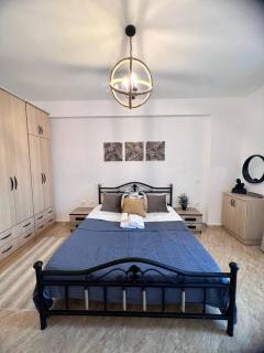 Apartments Honey - Durrës - 1