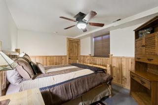 Stillwater Log Home - La Salle - 2