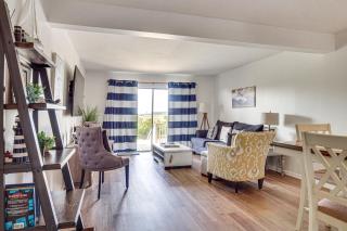 Harbor Island Condo with Pool Access Walk to Beach! - 7