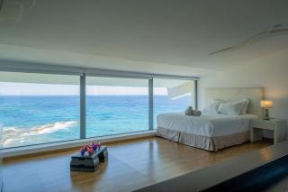Ikaria Beachfront Villa 7 Bedrooms Villa Indigo Blue Haven Infinity Pool With Stunning Aegian Sea Views Gialiskari - 4