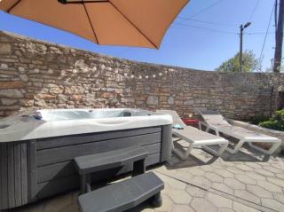 Apartment with Whirlpool and BBQ near Poreč - 9
