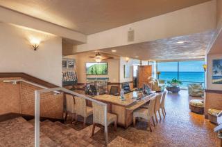 Royal Kahana 210- Prime oceanfront 2bedroom with huge wrap around lanai - Kahana - 2
