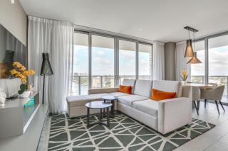 Walk to Hollywood Beach Upscale 16th-Floor Condo - 0