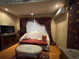 Luxurious Villa with Private Swimming Pool - Sheikh Zayed - 9