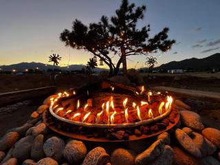 Arkansas River -P- Glamour Yurt and Breakfast - 1