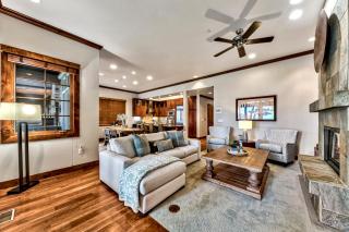 Sierra Shores Five - Lakefront Comfort - South Lake Tahoe - 6