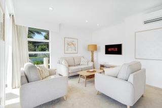 River View Retreat, Luxury & central - By KOSH BNB - Hamilton - 9