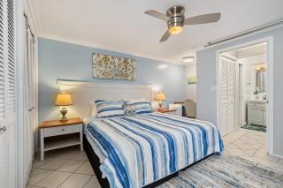 NEW Beachfront Condo & Amazing Views - Hauula - 4