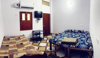 Chandrashram Paying Guest House - Varanasi - 0