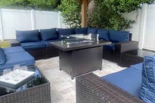 Adventure Awaits in Tampa Bay with Beautiful Decor 4BR with Backyard Oasis Near Busch Gardens & Adventure Island - 1